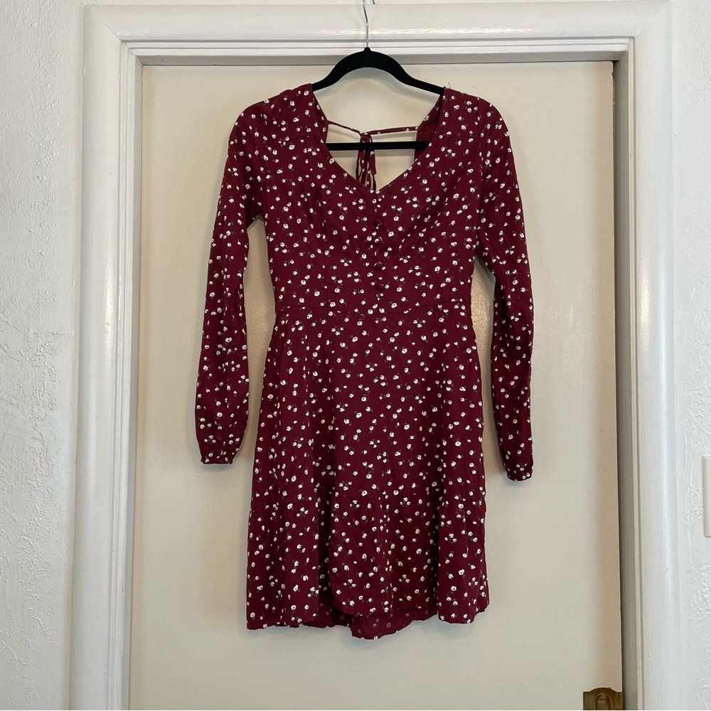 Hollister burgundy floral dress